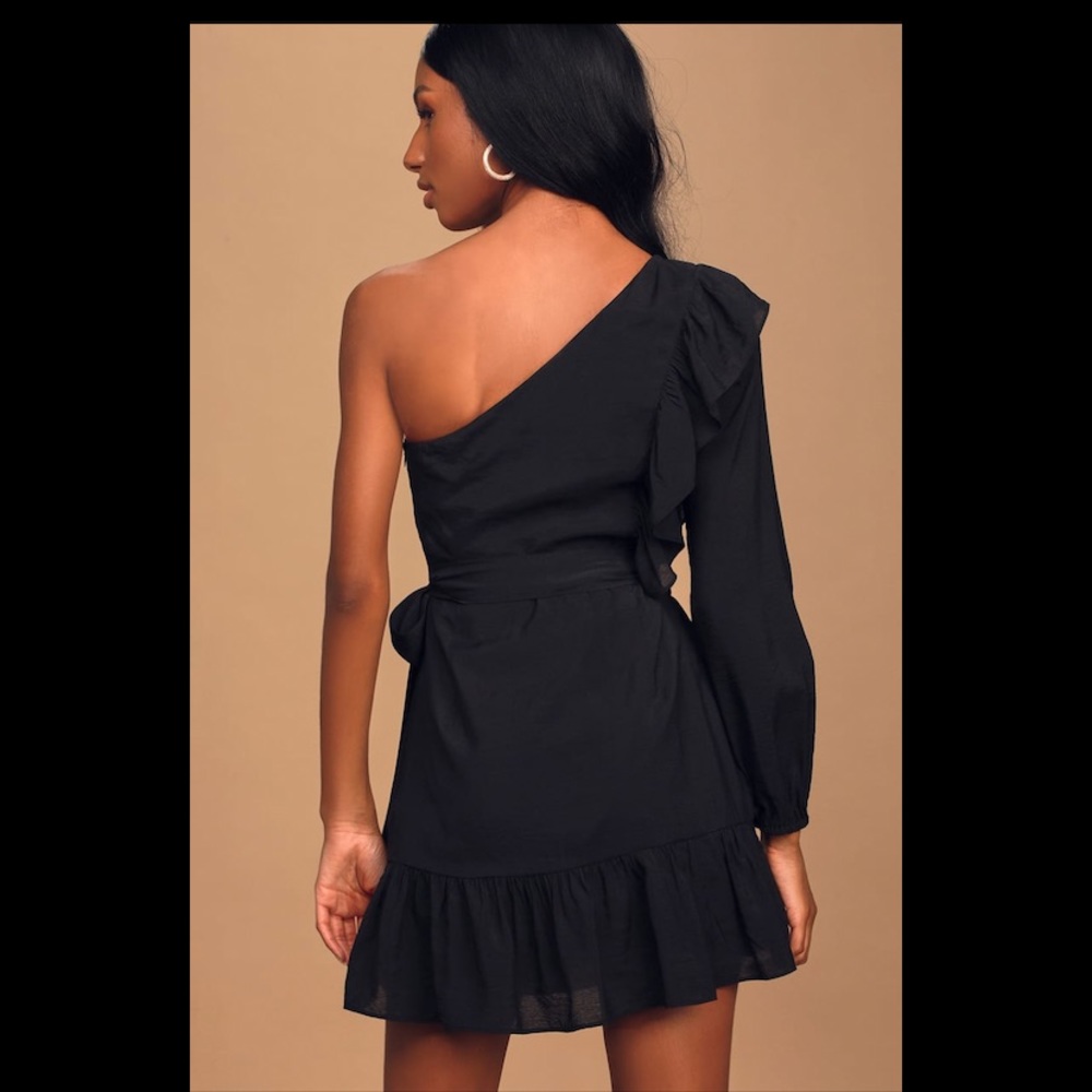 Black One-Shoulder Ruffled Mini Dress - Picture 4 of 4